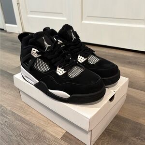 Jordan Black and White Men's Sneakers